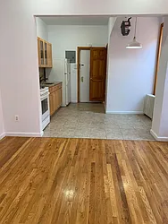 7405 5th Avenue, #3