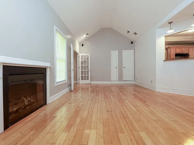 3873 King Edward Trl SW — Photo 10