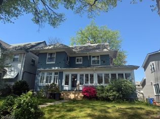 72 Hillside Rd, Elizabeth, NJ 07208