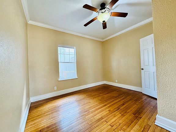 4th image of 5504 E 5th Pl #1