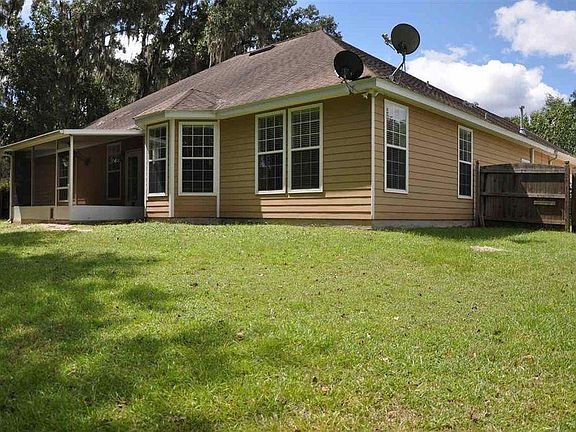 2nd image of 2310 Upland Way