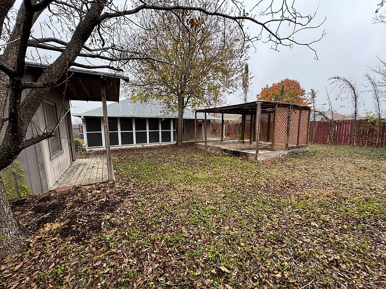 3303 Trey Ln — Photo 18