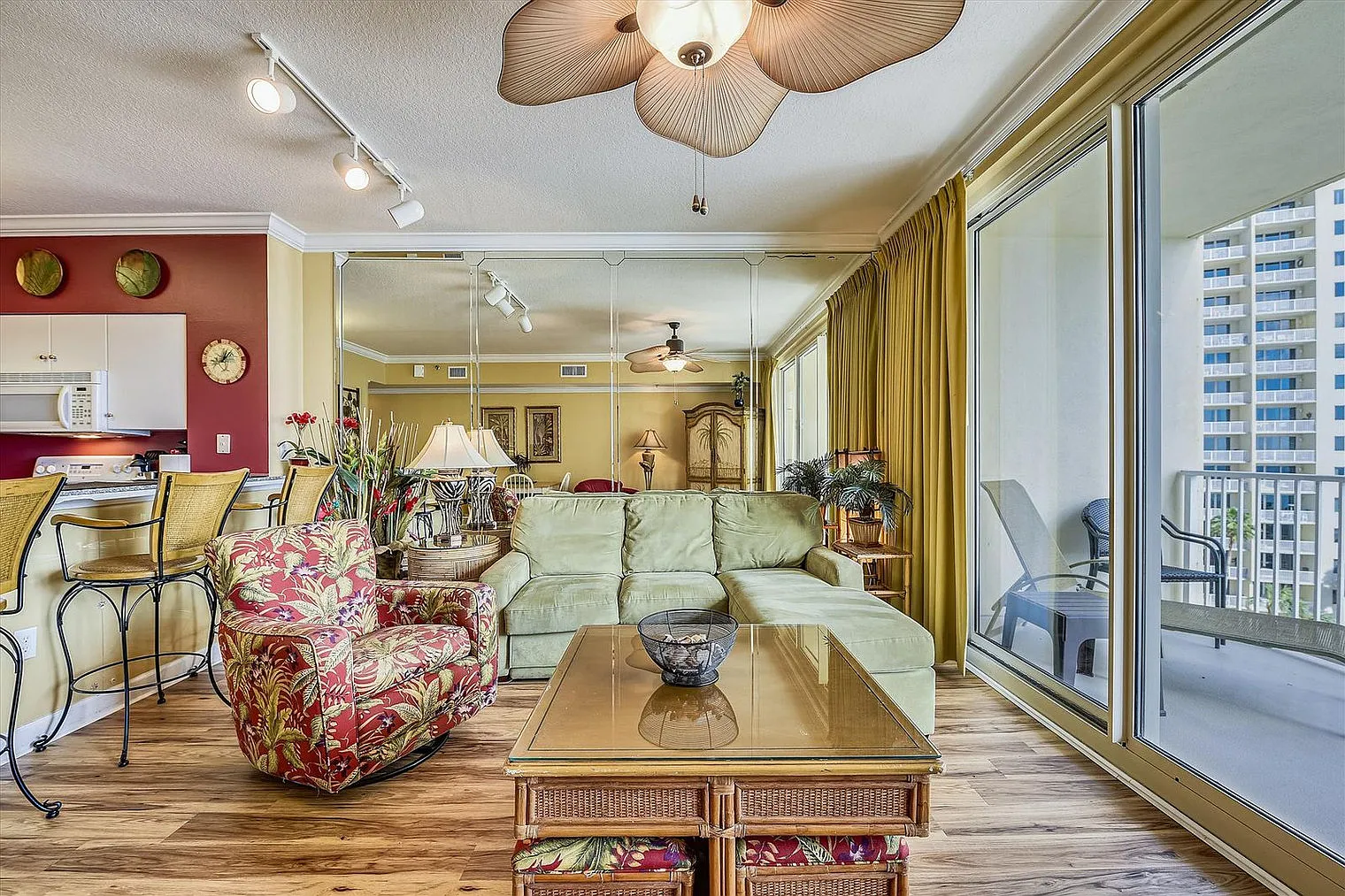 2 bed, 3.0 bath, 1248 sqft, $3,353 — Photo 1