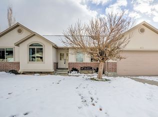 633 E 2475 N, North Ogden, UT 84414