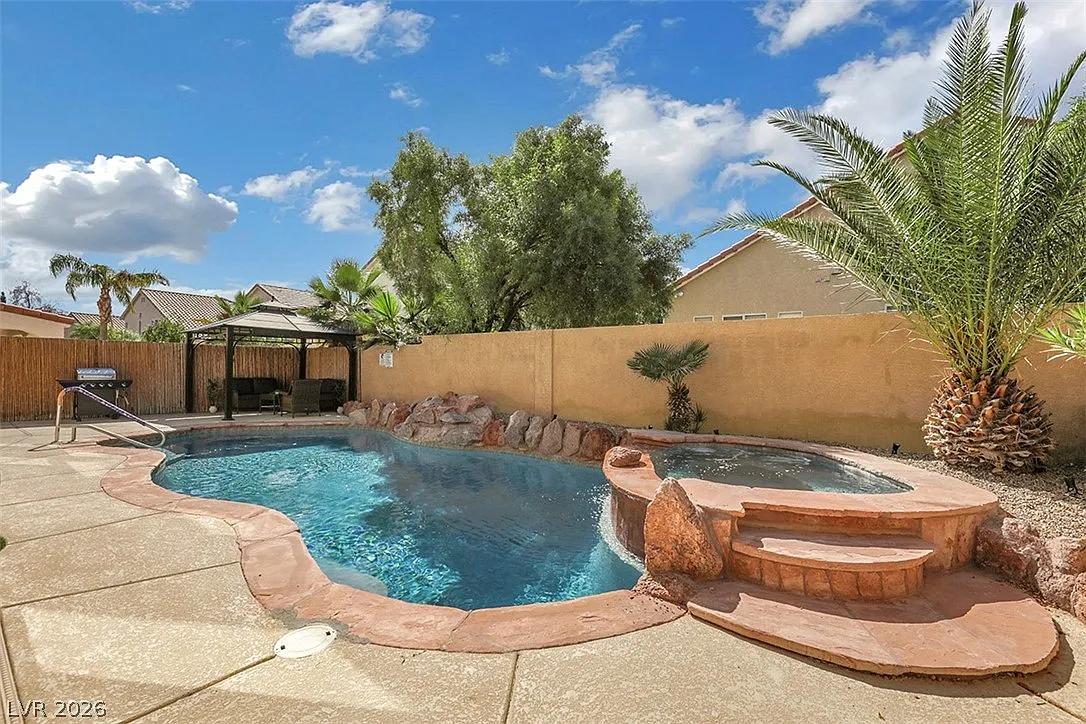 3 bed, 3.0 bath, 1946 sqft, $3,599 — Photo 1