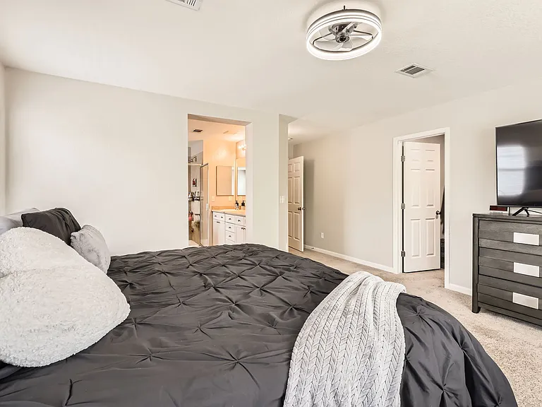 12125 Helena St — Photo 18