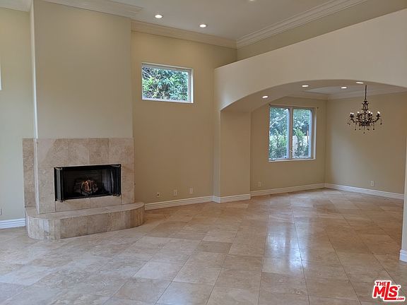 4th image of 11540 Blix St