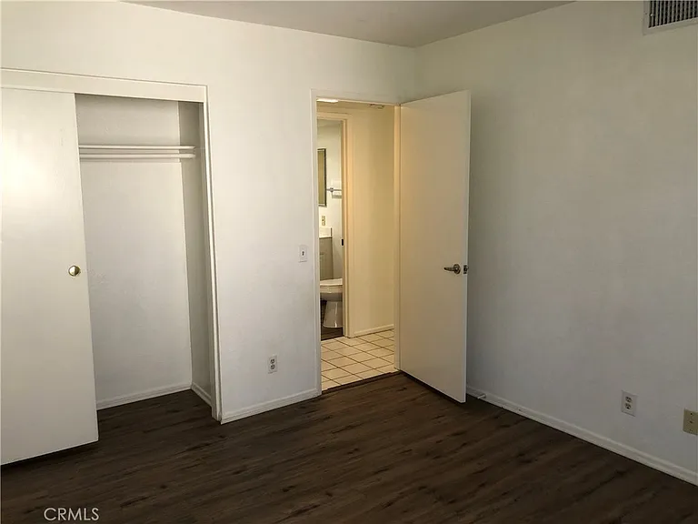 25951 Orbita — Photo 15