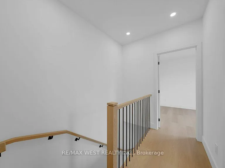 502 Atlas Ave #D — Photo 14