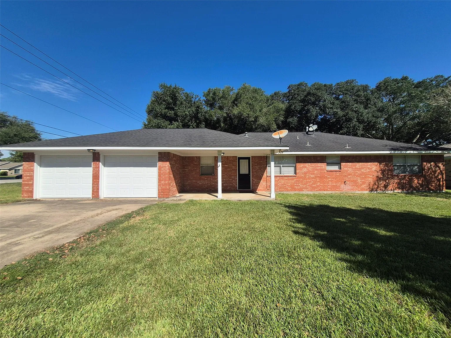 3 bed, 2.0 bath, 1735 sqft, $1,750 — Photo 4