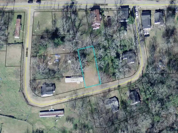 LOT On Davis Sq, Winnsboro, SC 29180