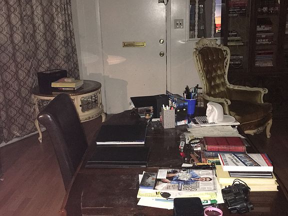 Living rm front door view