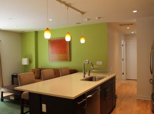 1216 W Arthur Ave APT 103, Chicago, IL 60626