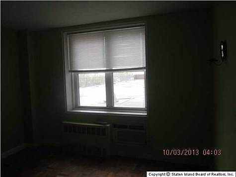 4th image of 350 Richmond Ter APT 1P