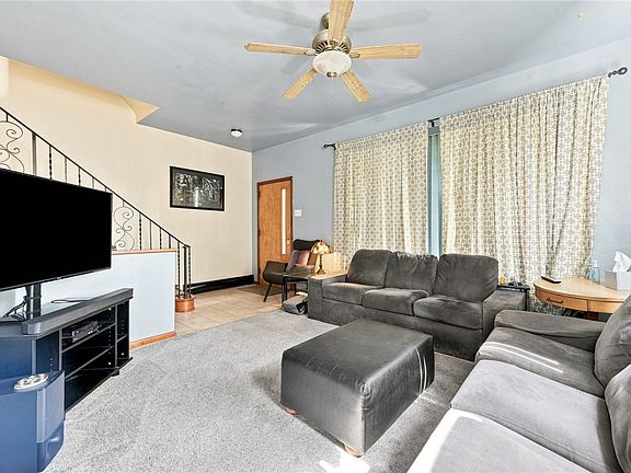 4th image of 1006 Brinton Ave