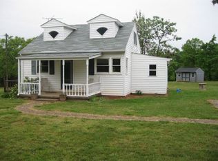 433 Bethel Church Rd, Green Bay, VA 23942