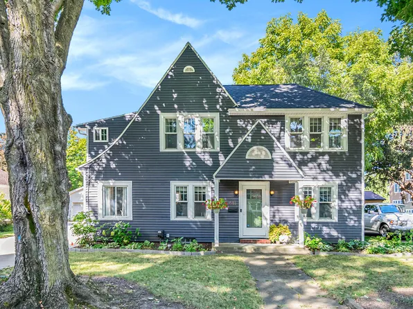 611 Pinehurst Blvd, Kalamazoo, MI 49006