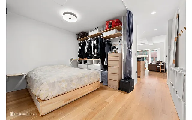 Rented by Douglas Elliman | media 13