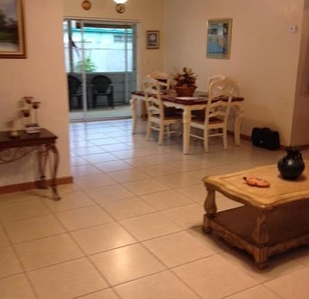 4th image of 10531 Caribbean Blvd