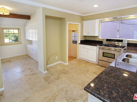 4th image of 517 N Bedford Dr