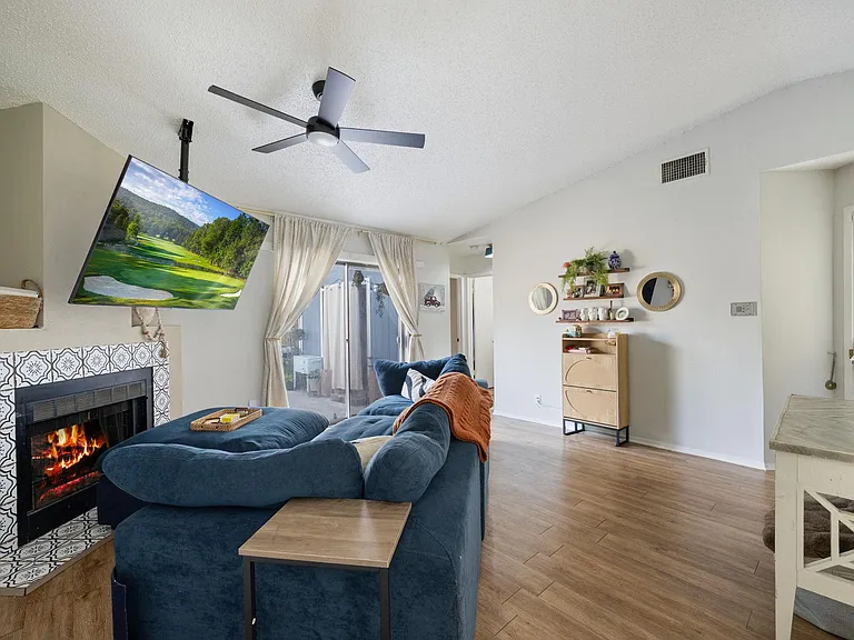8317 Forest Ridge Dr — Photo 4