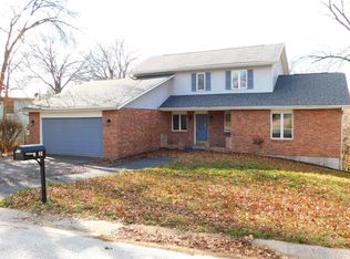 21 Oak Ridge Pond Rd, Hannibal, MO 63401