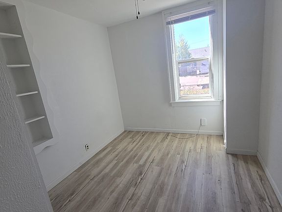 5th image of 751 N 4th St