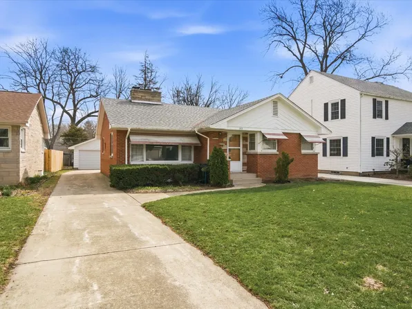 312 Le Grande Blvd, Aurora, IL 60506