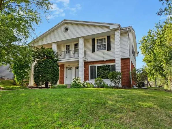 (undisclosed Address), Waukesha, WI 53186