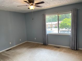 365 W Illinois Ave APT 1, Southern Pines, NC 28387