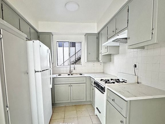 5th image of 10730 Burin Ave APT 2