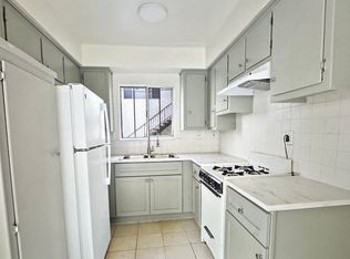 10730 Burin Ave APT 1, Inglewood, CA 90304