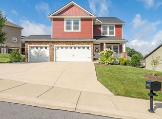 2593 Bridgeforth Xing, Kingsport, TN 37664