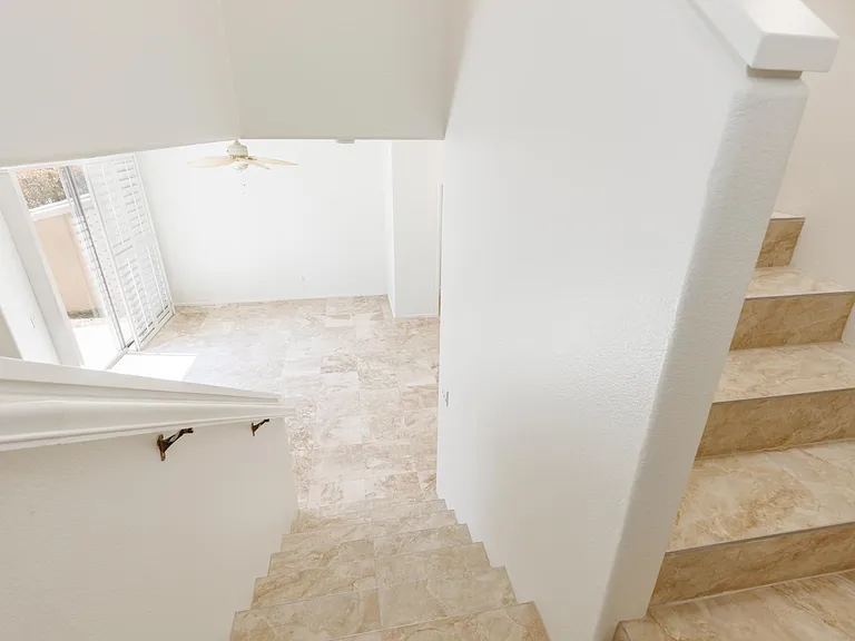 25403 Great Lake Ct — Photo 14