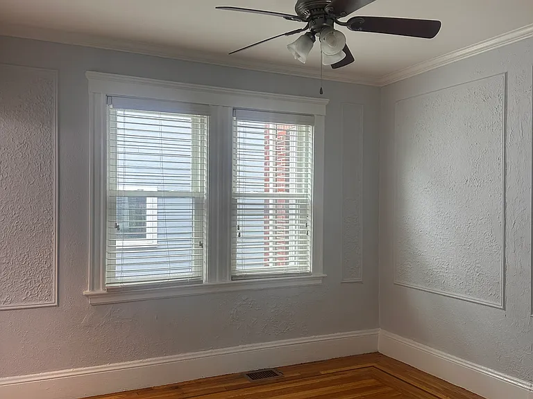 84 Lawton St #1 — Photo 15