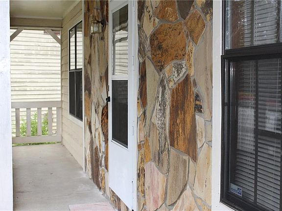 3rd image of 5534 Wylmoor Dr