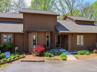 1773 12th St NE, Hickory, NC 28601