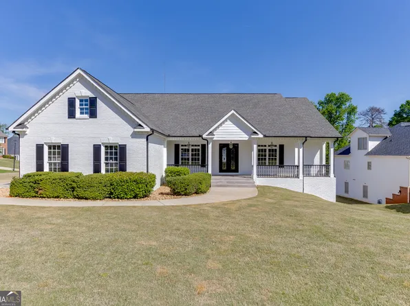 5821 Chalet Way, Hoschton, GA 30548