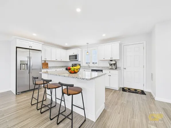 1-11 Lawrence St, Fall River, MA 02721