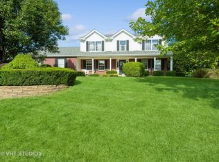 10289 Lismore Rd, Roscoe, IL 61073