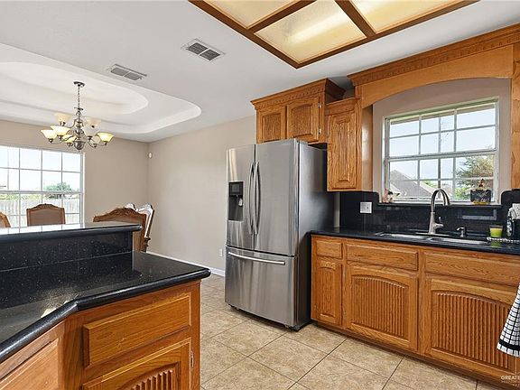 5th image of 400 Justice Ln