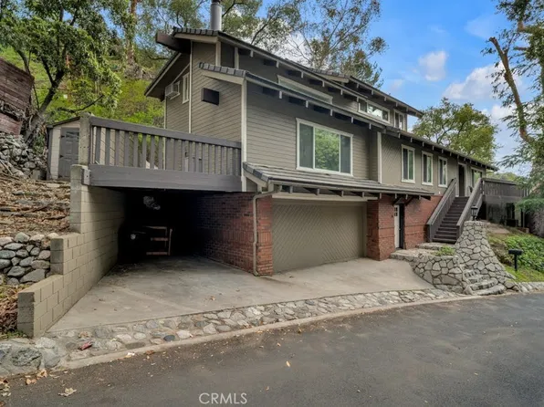 850 Country Club Dr, Burbank, CA 91501