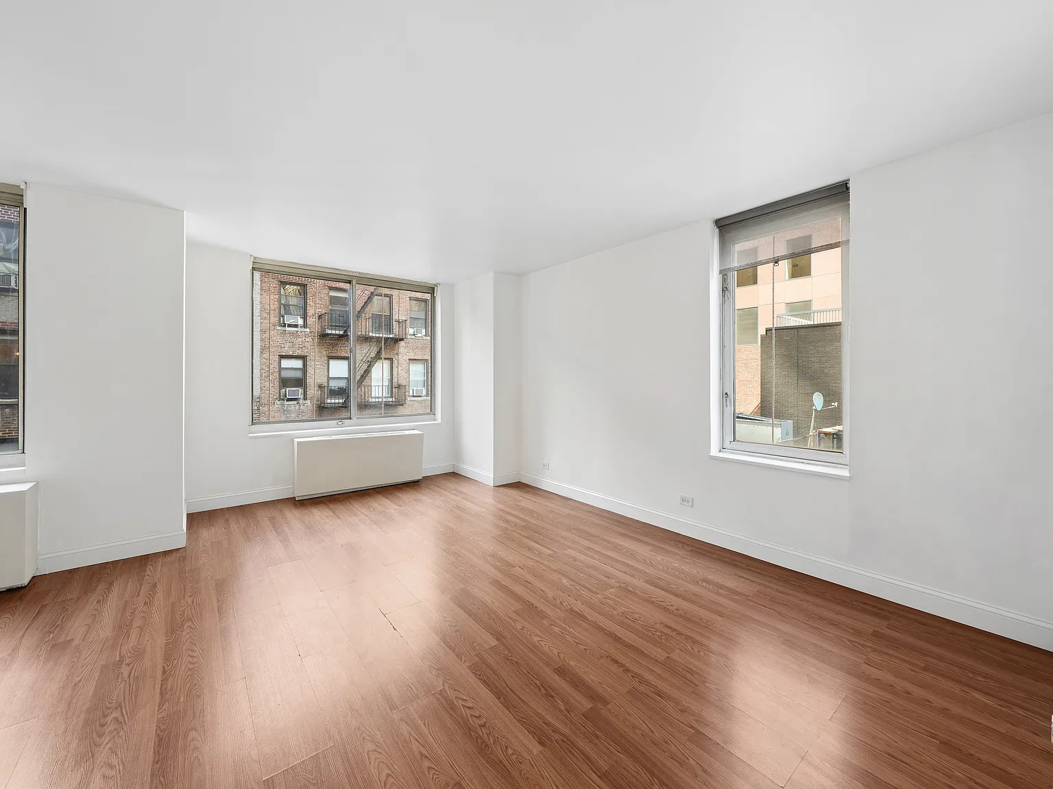145 East 48th Street — Photo 2