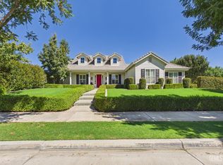 12800 Eversham Dr, Bakersfield, CA 93311