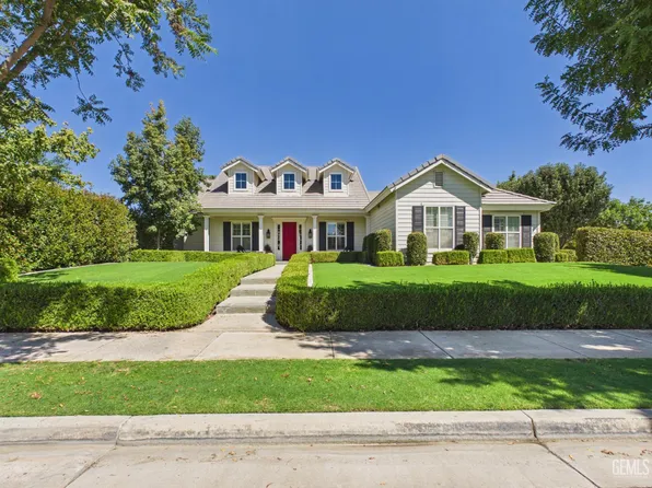 12800 Eversham Dr, Bakersfield, CA 93311