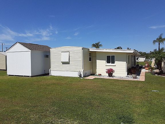 rear view w/ block addition