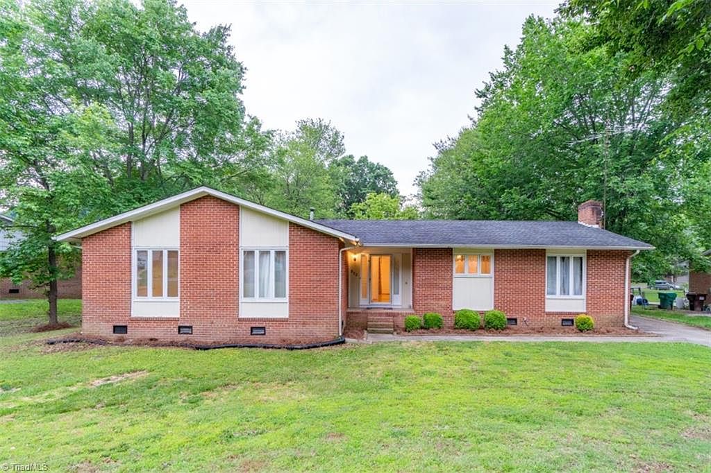 802 Edinburgh Dr, Jamestown, NC 27282 Zillow