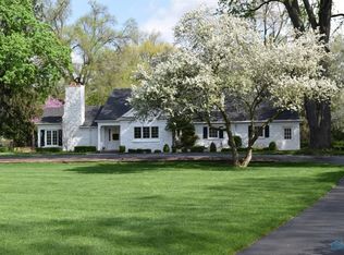 2970 Valley View Dr, Toledo, OH 43615