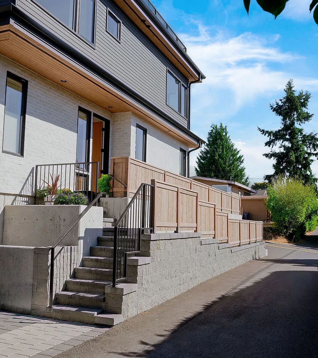 15th Ave, Kirkland — Photo 3