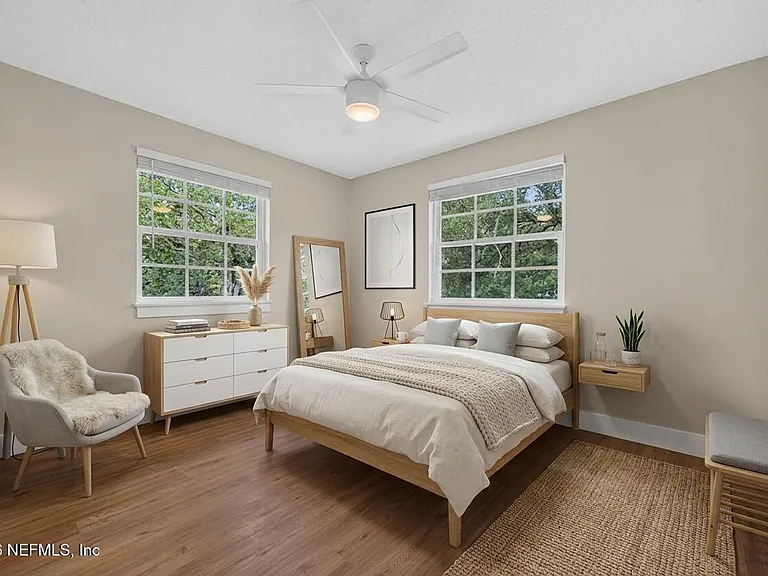 2247 Riverside Ave #6 — Photo 13